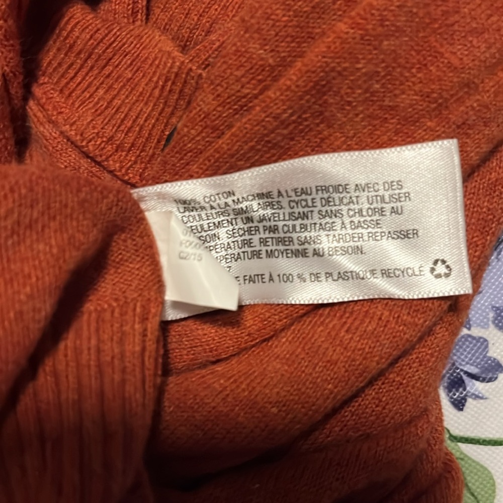 Mossimo Rust Color Button Front Sweater . Size Xs - image 4